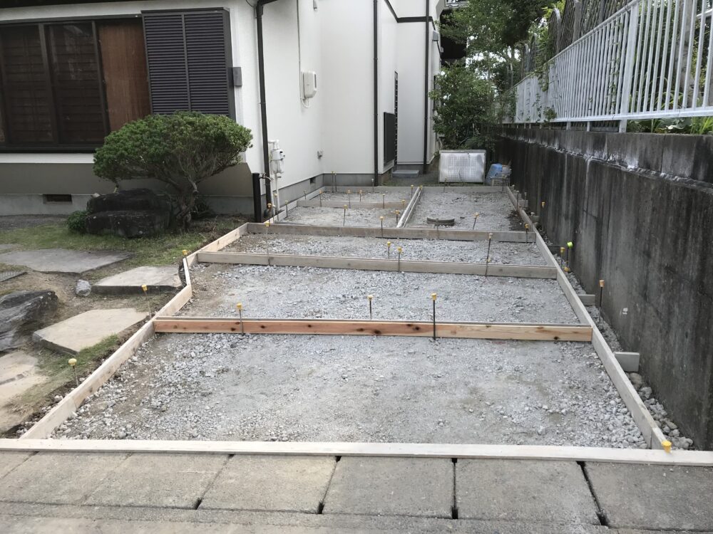掛川市Ｗ様邸　外構工事/雨降り後のお掃除が簡単に！ 施工前 サブ 4